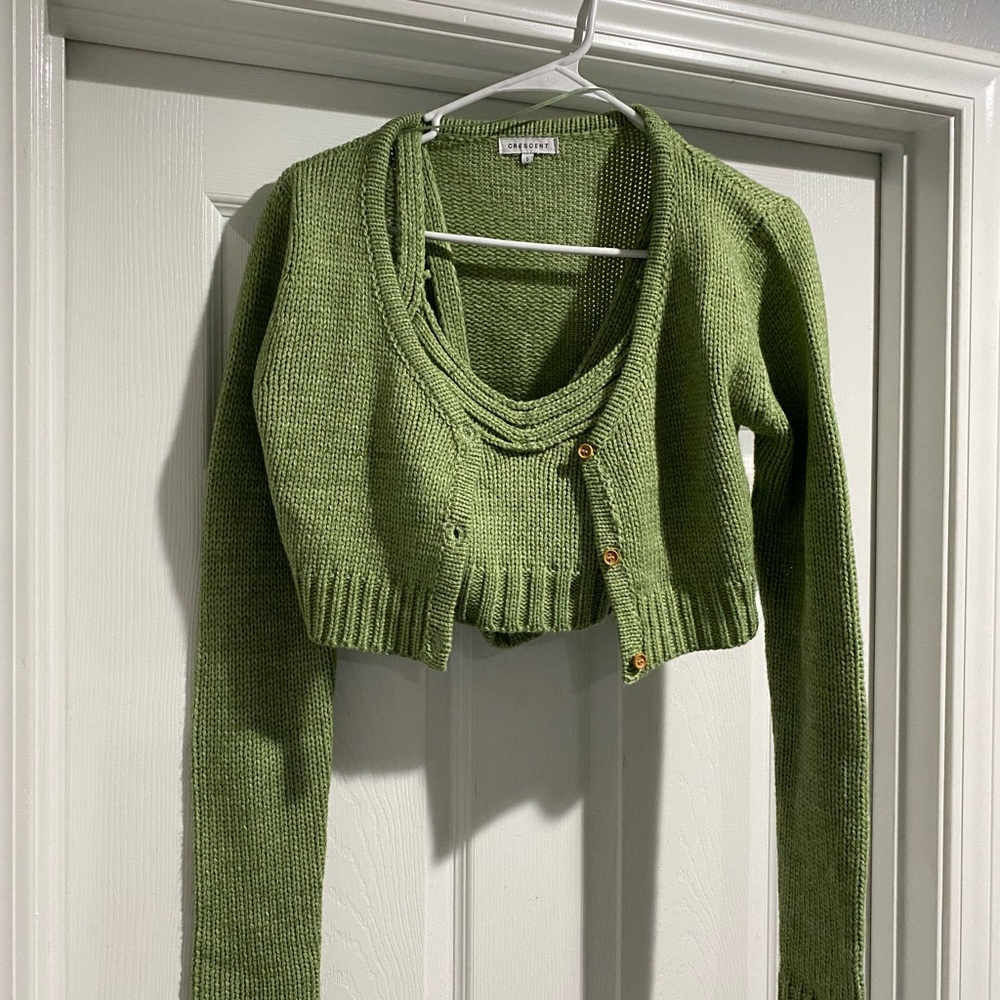 Green Sweater & Crop Top set